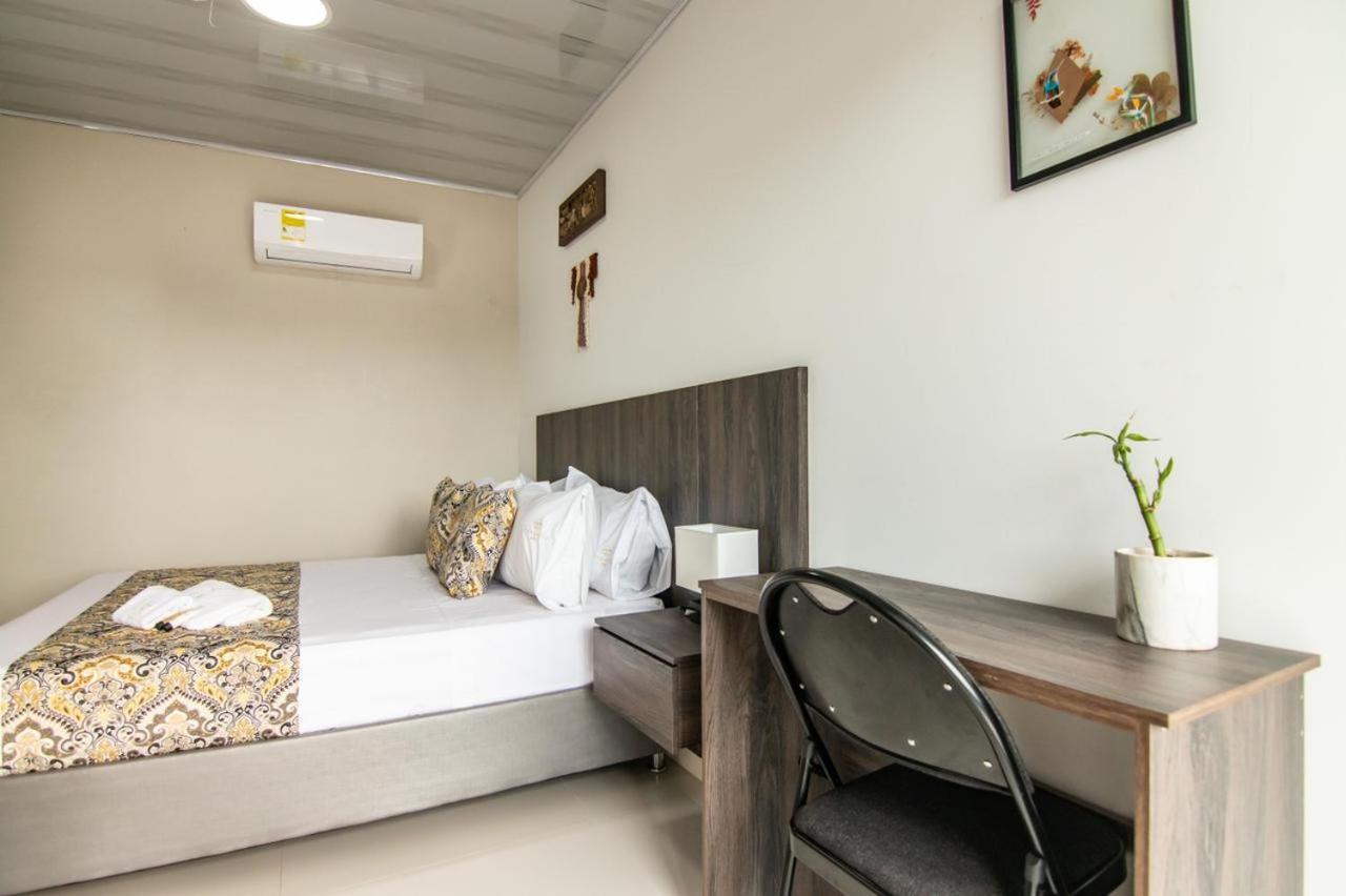 Cienaguas Hotel Ciénaga Extérieur photo