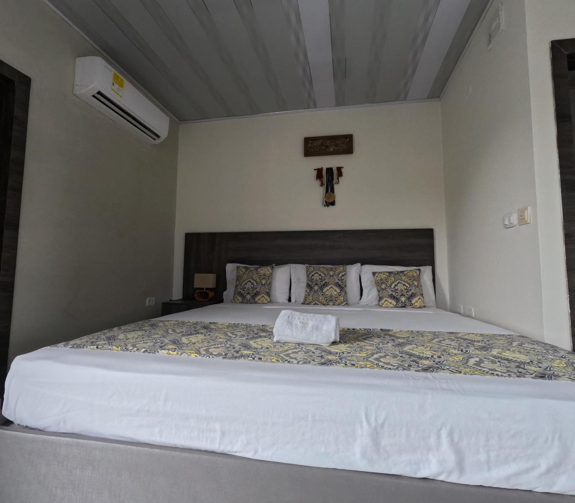 Cienaguas Hotel Ciénaga Extérieur photo